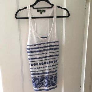 Cute blue patterned tank top